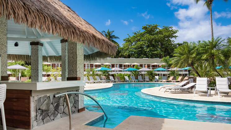 Sandals Halcyon Beach